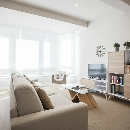 Apartment Urbieta Center - Iberorent *